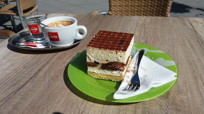 Comentarii opinii despre Stop Cukrászda