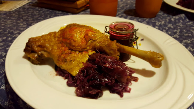 Comentarii opinii despre Régi Idők Udvara Skanzen és Étterem