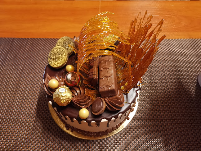 Opinii despre Zagyva Cukrászda în Szolnok - Vendéglátás