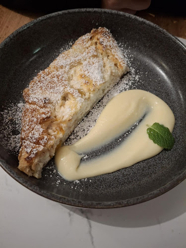 Kék Lóca Falatozó