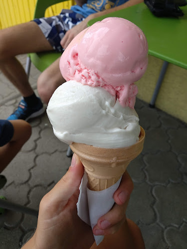 Liget Büfè,Lottózó. - Tenk