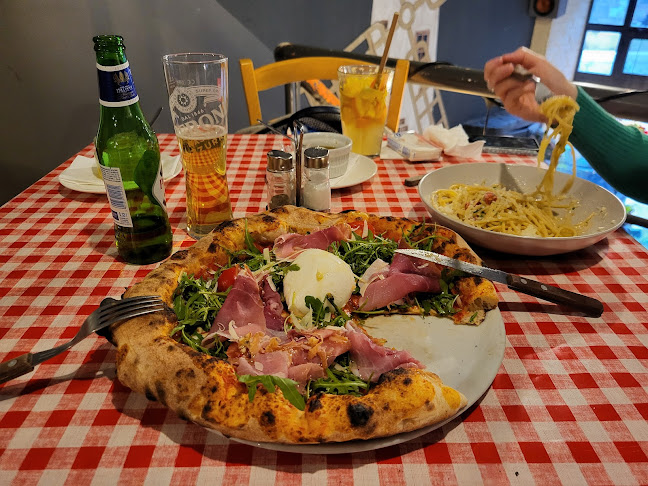 Budapest, Klauzál tér 13, 1072