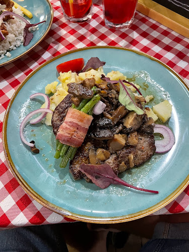 Butykos Kisvendéglő - Vendéglátás