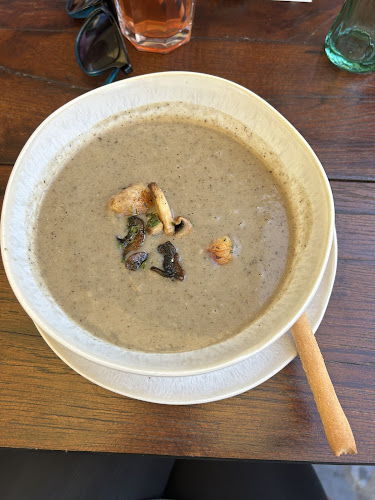 Opinii despre 4 Seasons - Palóc Bistorant în Gyöngyös - Vendéglátás