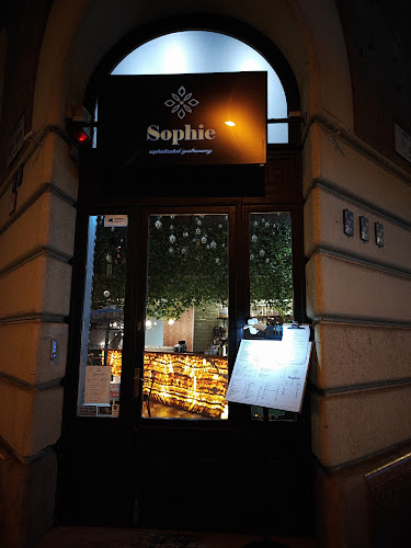 Budapest, Hajós u. 25, 1065