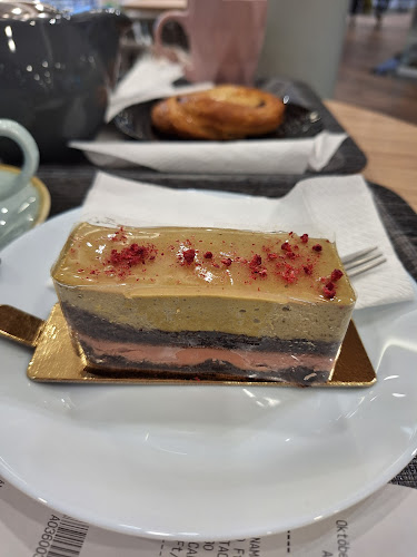 Amber's Bakery & Cafe