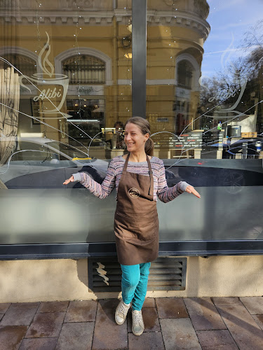 Alibi kávézó - Vendéglátás