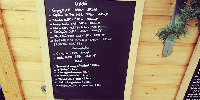 Opinii despre Cruising Stop Street Food Büfé în Tiszadada - Vendéglátás