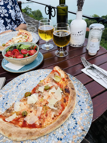 Opinii despre Apátsági Rege Cukrászda în Tihany - Vendéglátás