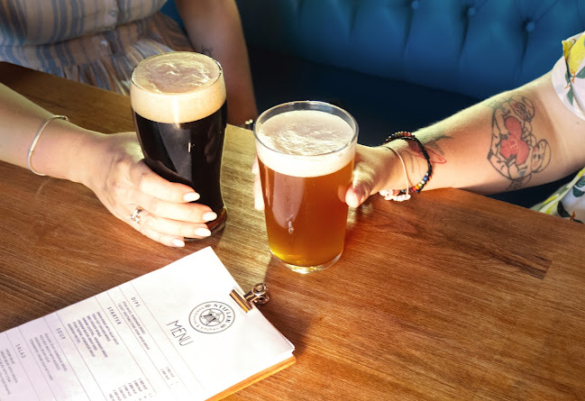 Stifler Beerhouse & Kitchen (korábban Craft Head Brewpub) - Vendéglátás