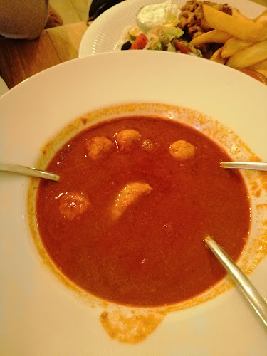 Comentarii opinii despre Halkakas Halbisztró