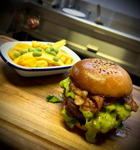 Happy Day Barbecue & Burger Bár Étterem Gödöllő - Gödöllő