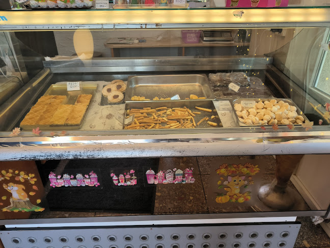 Kiscsillag Cukrászda - Budapest