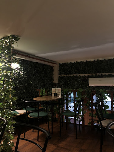 Opinii despre Yaku Café în Budapest - Vendéglátás