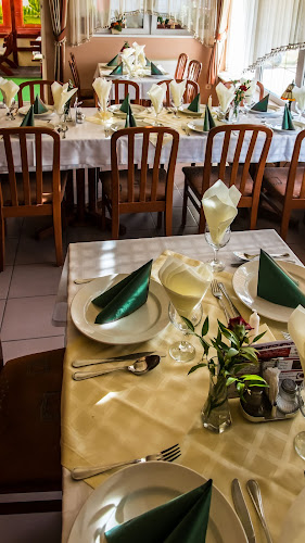 Opinii despre Aranypatkó Étterem- Panzió -Pizzéria -Győrújbarát, Győr în Győrújbarát - Vendéglátás