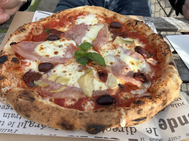 Periferico - Vendéglátás