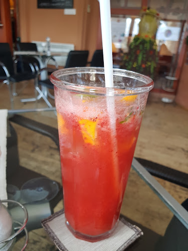 Opinii despre Stefánia Pizzéria és Étterem în Budapest - Vendéglátás