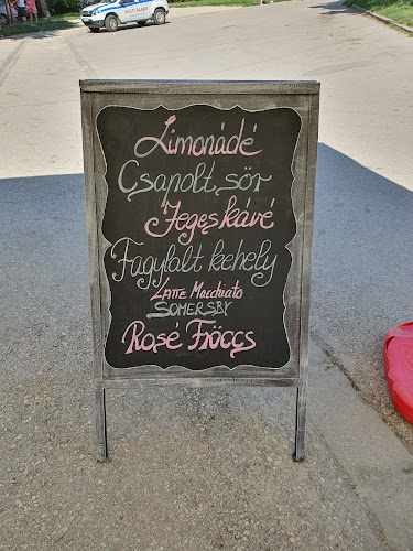 Opinii despre NONNA Desszertbár în Szada - Vendéglátás