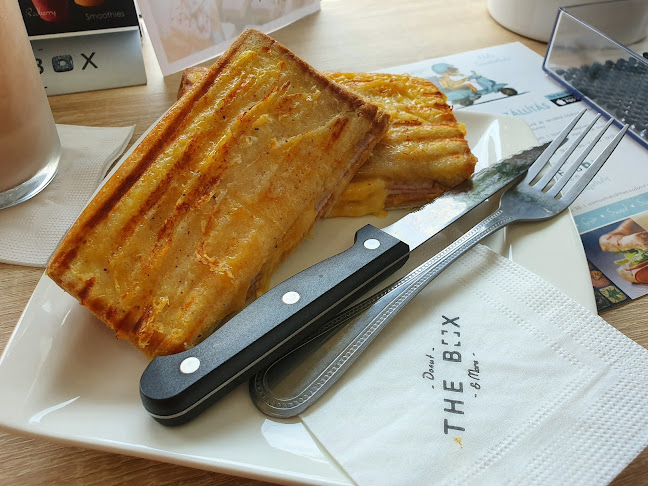 Opinii despre The Box Donut & Coffee Szombathely în Szombathely - Vendéglátás