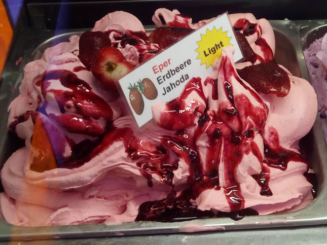 Fagyika - Vendéglátás