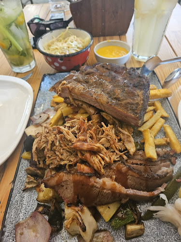 Comentarii opinii despre Rub and Roll Barbecue