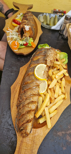 Póni Büfé - Vendéglátás