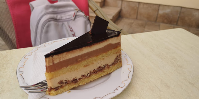 Comentarii opinii despre Barta Kávéház