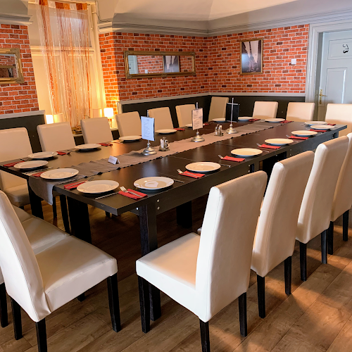 Bor & Bazsalikom Pizzéria, Étterem