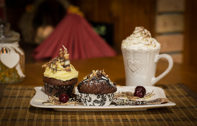 Görbe Tök Falatozó és Kiskocsma - Ságvár