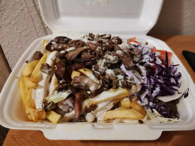 Comentarii opinii despre Country Tortilla Gyros és Grillház