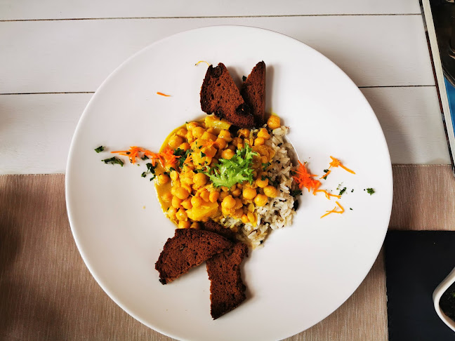 Balatonalmádi, Dr. Óvári Ferenc u. 72, 8220