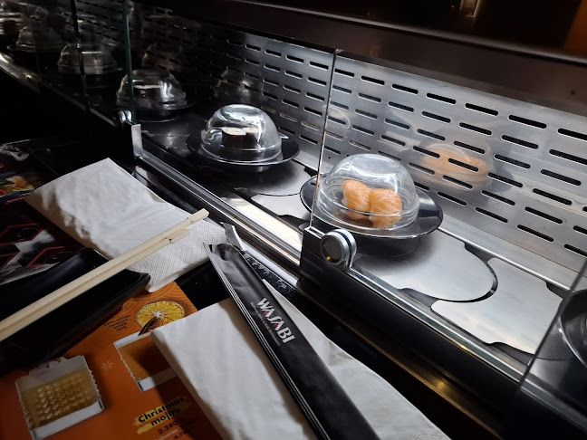 Wasabi Running Sushi & Wok Restaurant