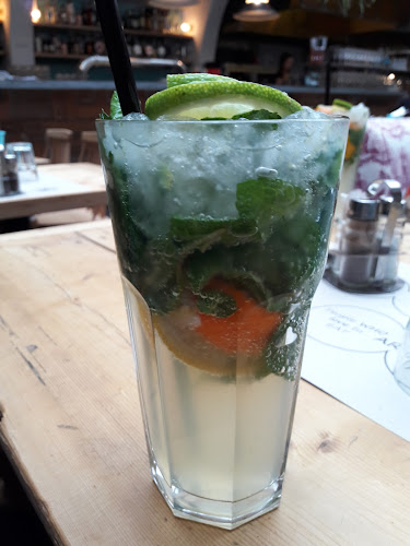 Comentarii opinii despre Most Bisztró