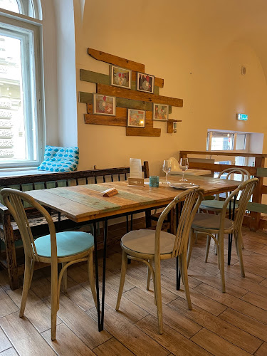 Halkakas Halbisztró