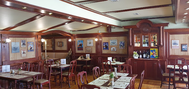 Submarine Station Étterem (Ernst & Wolf Kft.) - Budapest