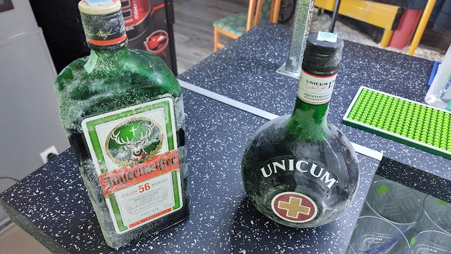 A Zsìr pub - Vendéglátás