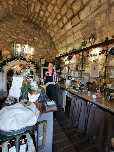 Opinii despre C'est La Vie Café în Páty - Vendéglátás