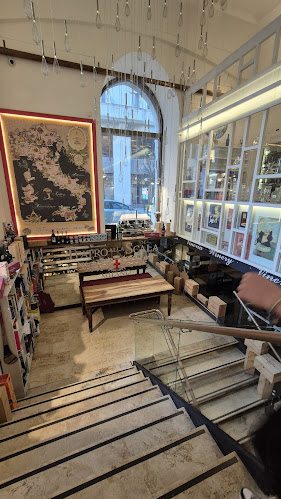 Comentarii opinii despre Akademia Italia Budapest