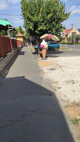 Üllő, Ócsai út 16, 2225