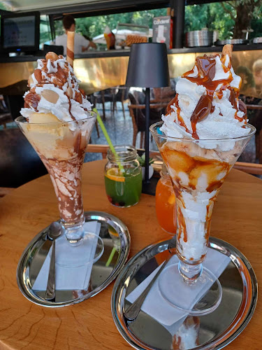 Eiscafe Cappuccino Kávéház