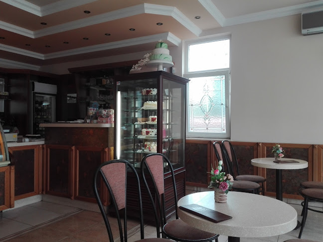 Koronás cukrászda - Vendéglátás
