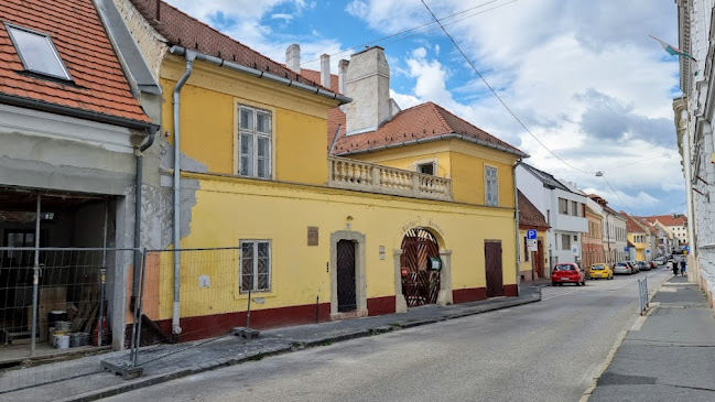 Opinii despre Bástya vendéglő în Győr - Vendéglátás