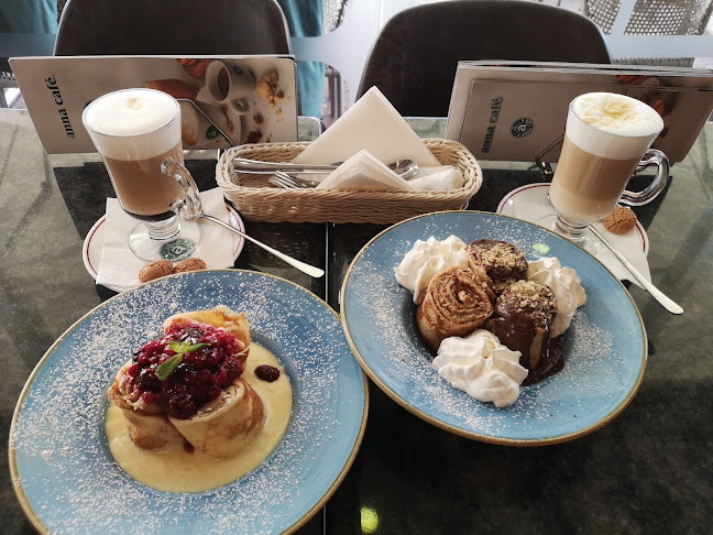 Anna Café