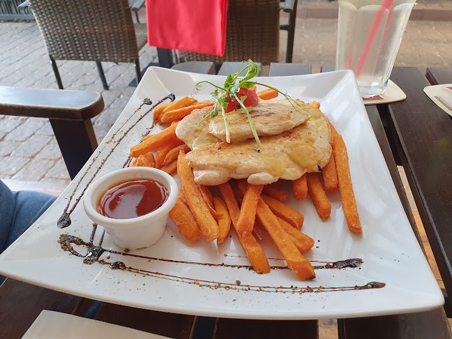 Kistehén Burger Étterem - Balatonszárszó