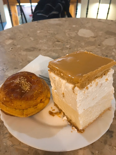 Comentarii opinii despre Sommer Cukrászda