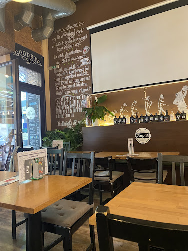 Budapest, Dob u. 2, 1072