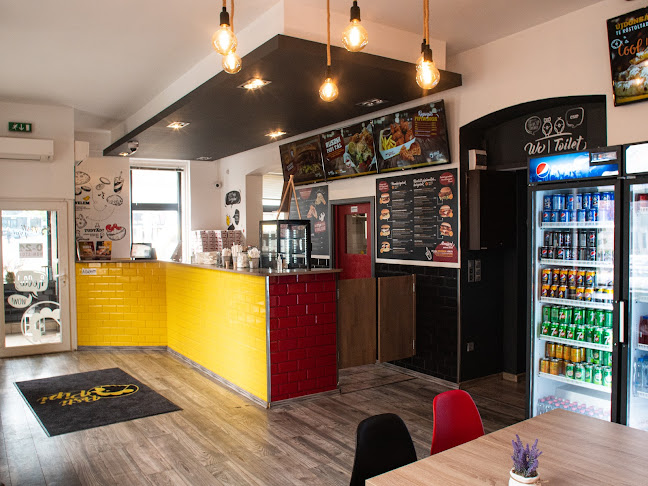 Comentarii opinii despre Pesti Pipi Kolosy