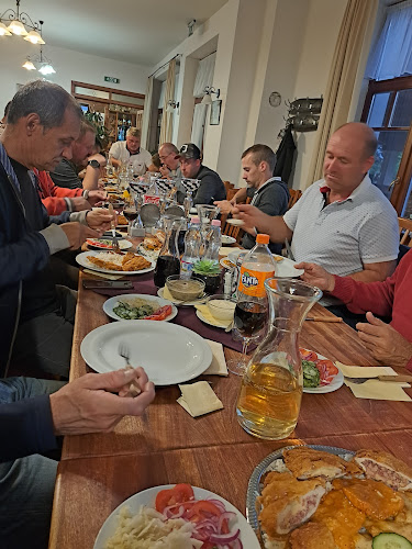 Ottó Pince Borozó és Panzió - Vendéglátás
