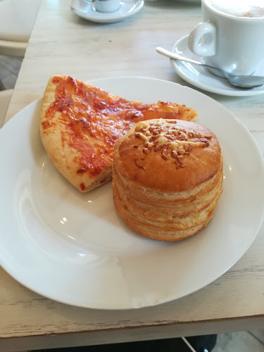 Siófok, 5, Fő tér 2, 8600