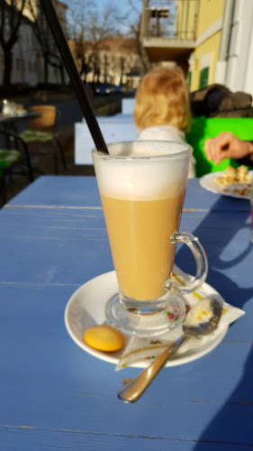 Kedves Cukrászda és Reggeliző - Balatonfüred